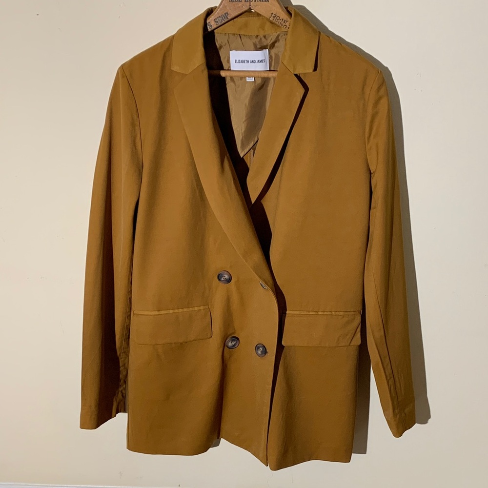 Elizabeth and James Blazer